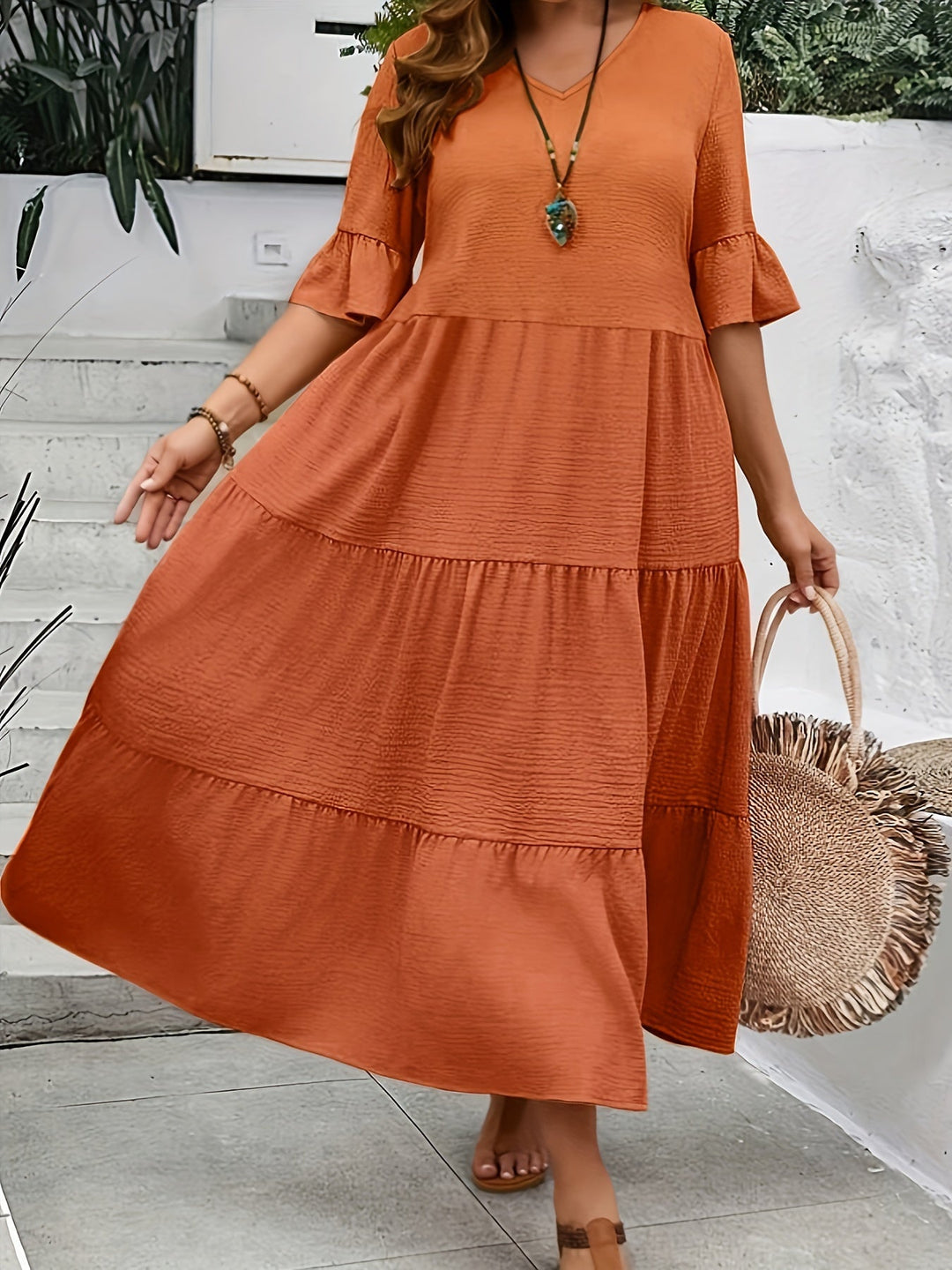 Avelisse - Graceful Flowy Dress