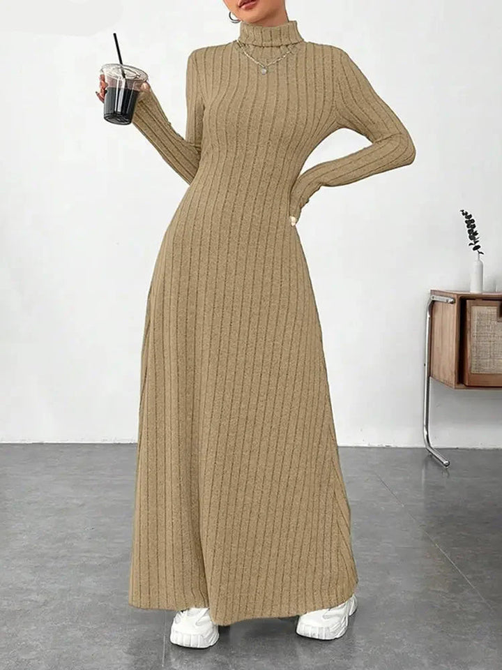 Vonda | Elegant Turtleneck Knit Maxi Dress